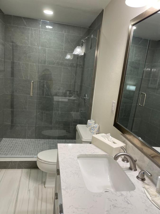 Remodeled, Huge Pool, Tiki Bar & Grill, Quiet Room Sarasota Luaran gambar