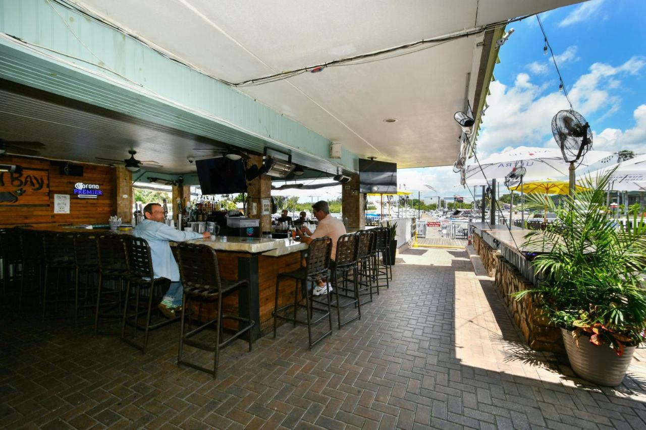 Remodeled, Huge Pool, Tiki Bar & Grill, Quiet Room Sarasota Luaran gambar