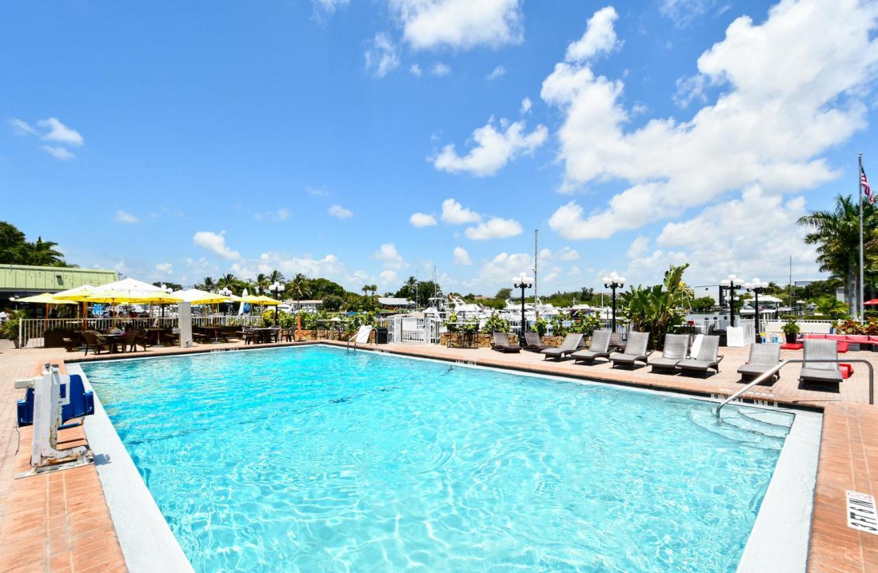 Remodeled, Huge Pool, Tiki Bar & Grill, Quiet Room Sarasota Luaran gambar